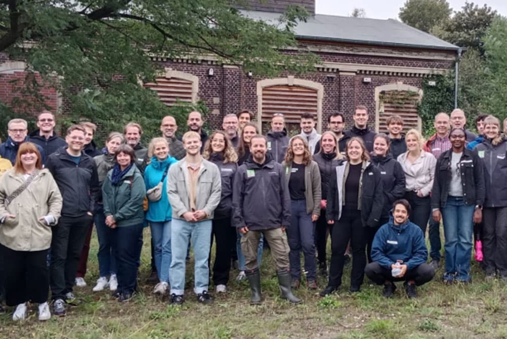 Das GREENZERO-Team auf einer Renaturierungsfläche